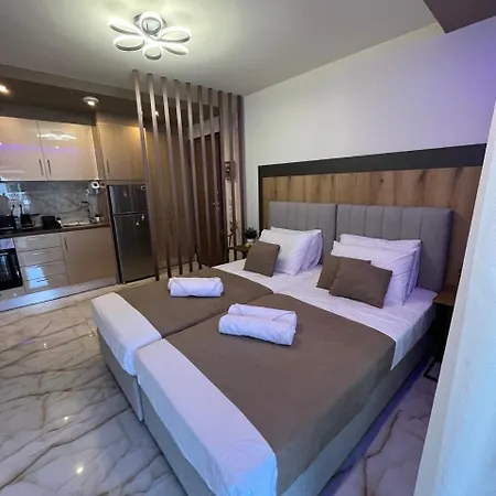 Malama Lux *